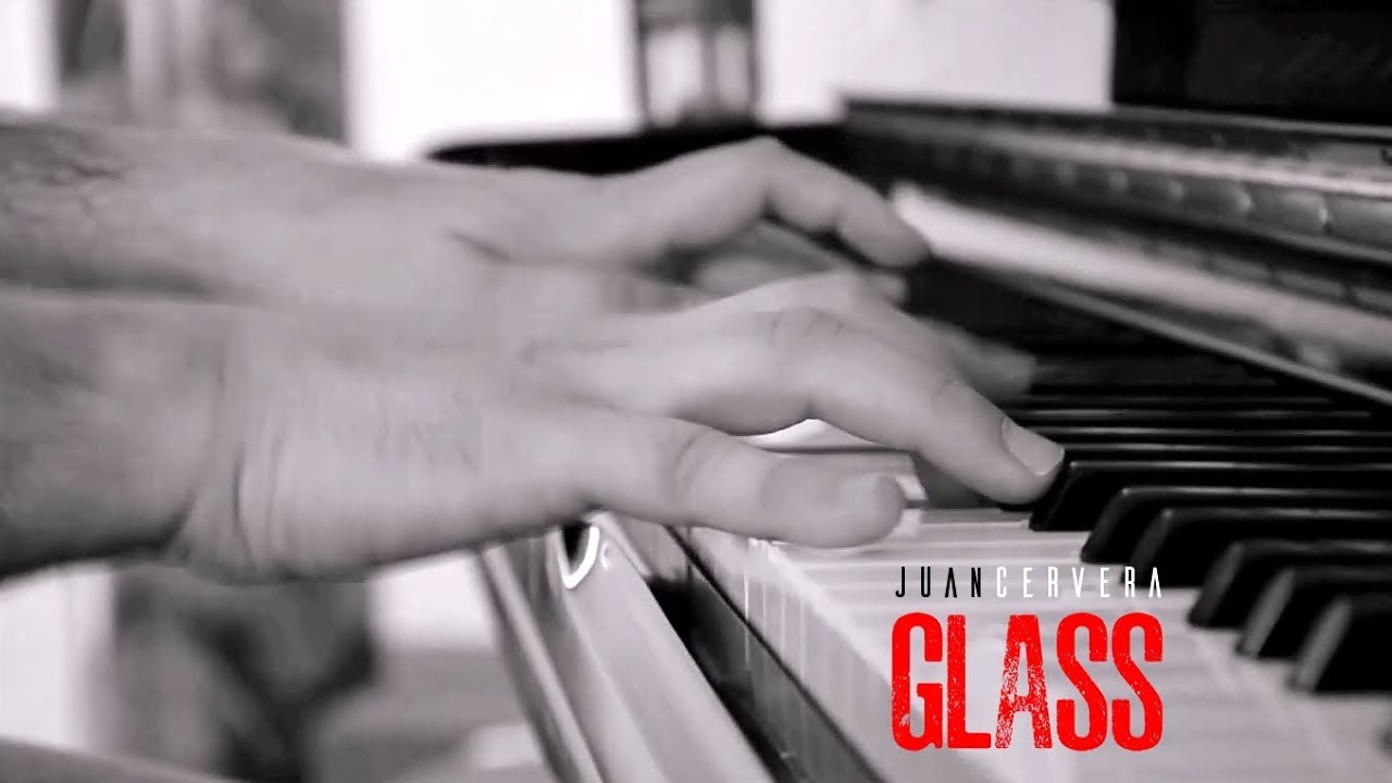 GLASS | Juan Cervera - Pianista & Compositor