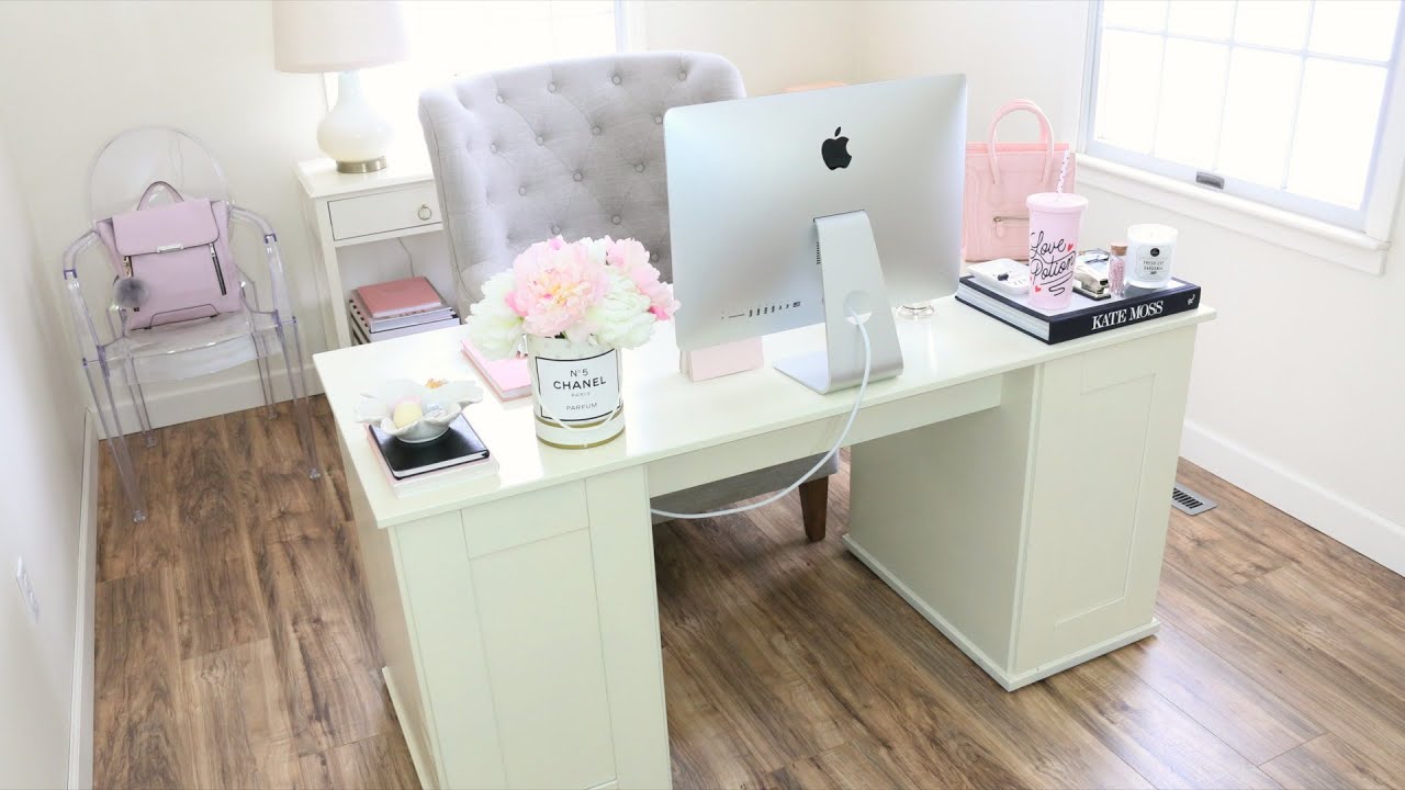 Office Tour + Desk Tour