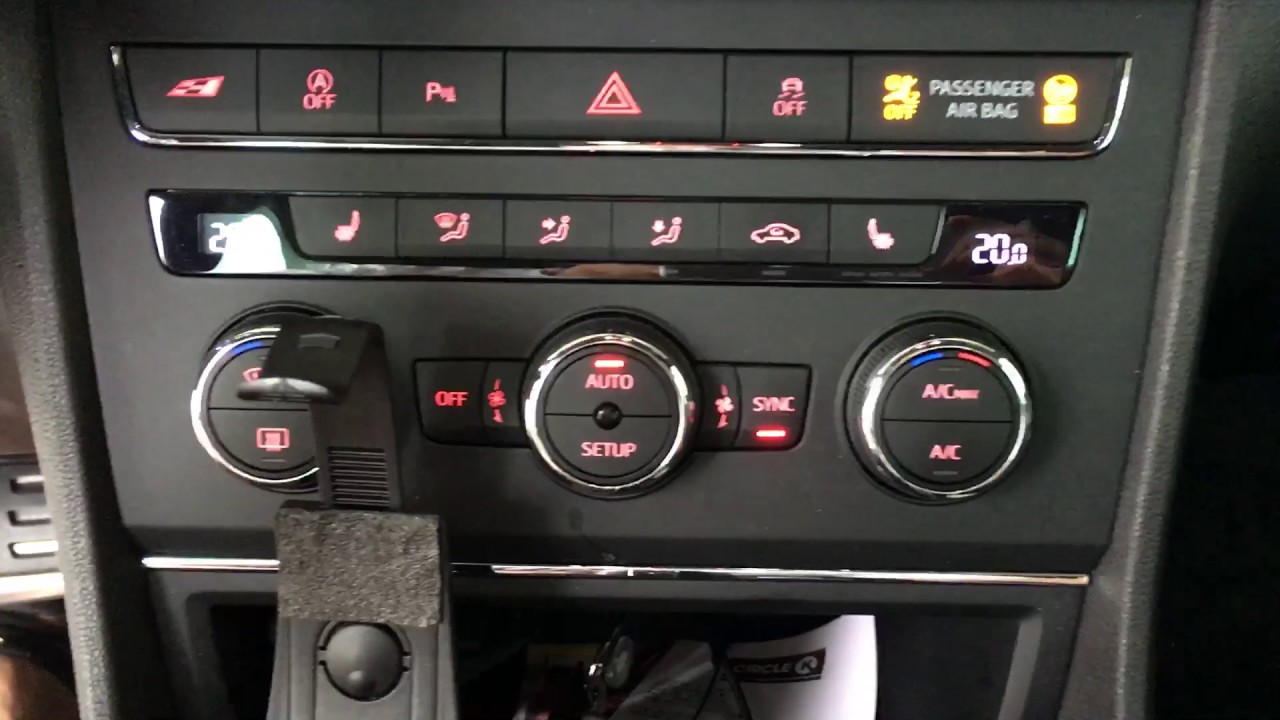 Reset and calibrate HVAC flaps in Seat Leon 5F