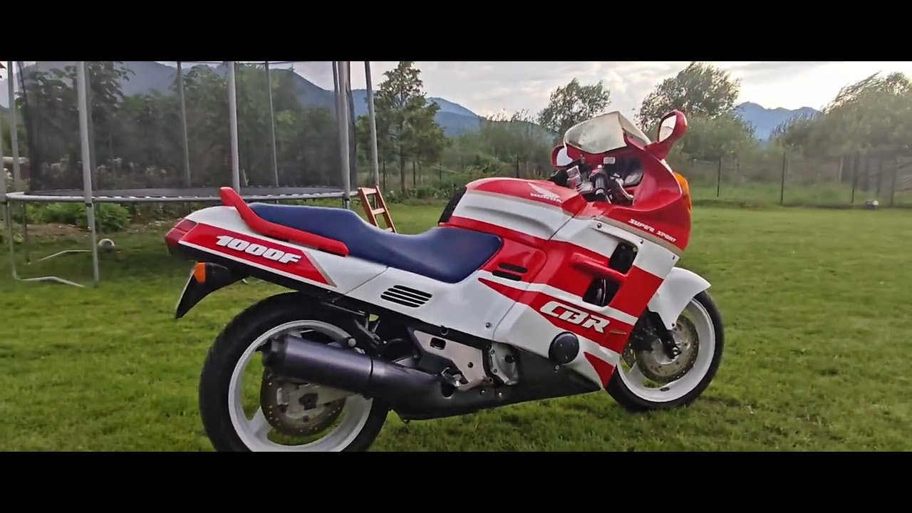 1991 Honda CBR 1000f sc24 walk around, de nem engine rev