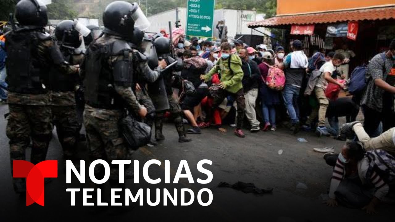El gobierno de Guatemala bloquea a la caravana migrante | Noticias Telemundo