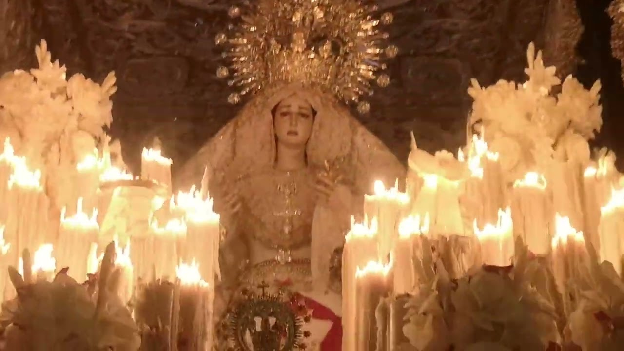 Encierro Paz y Esperanza de Córdoba en su Coronación Canónica.