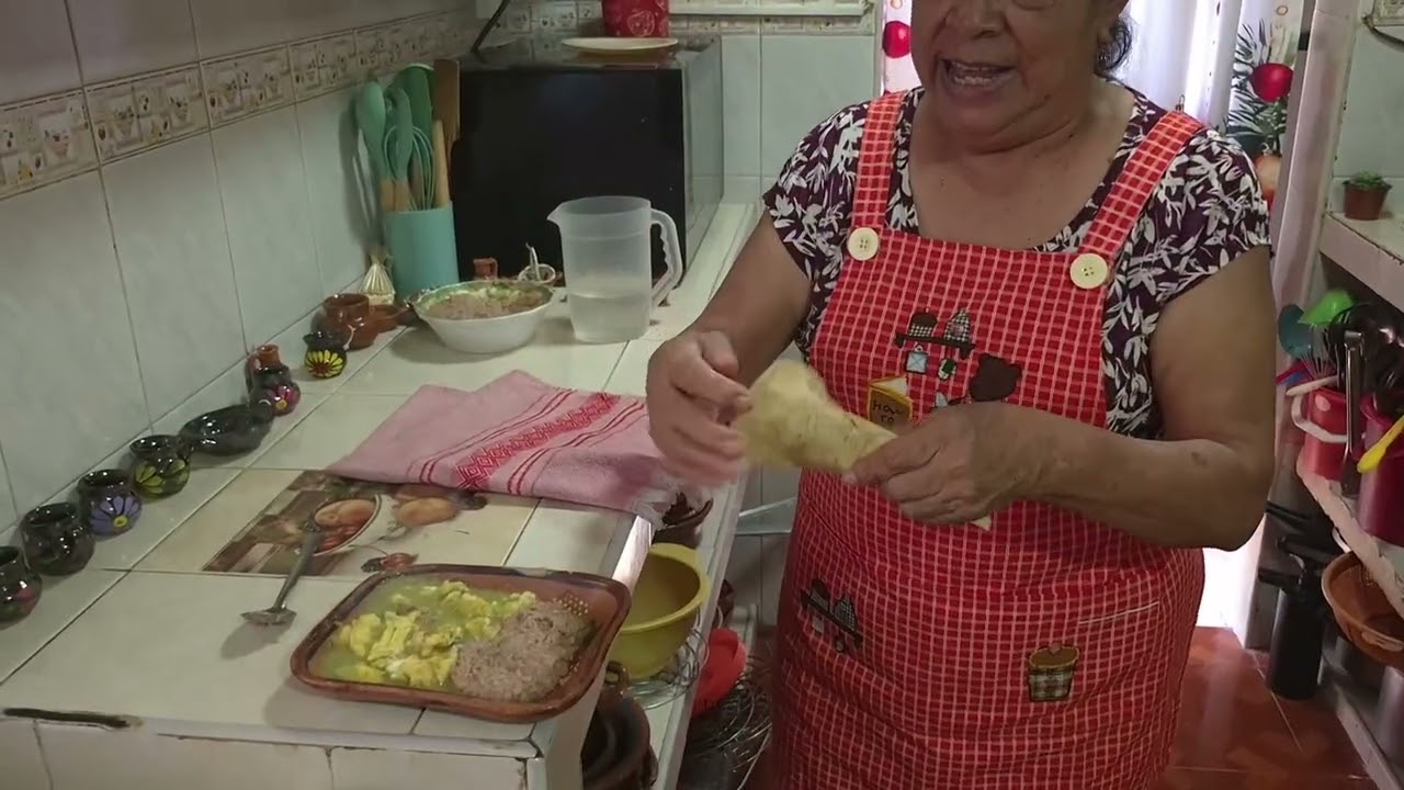 Un desayuno rápido y delicioso, Huevitos en salsa verde 
