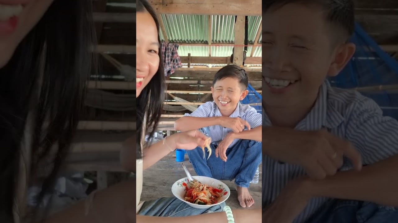 กินตำบักหุ่งบ่เบิ่ดมาเล็มอีกจ้าเล็มเอาจังแซ่บ