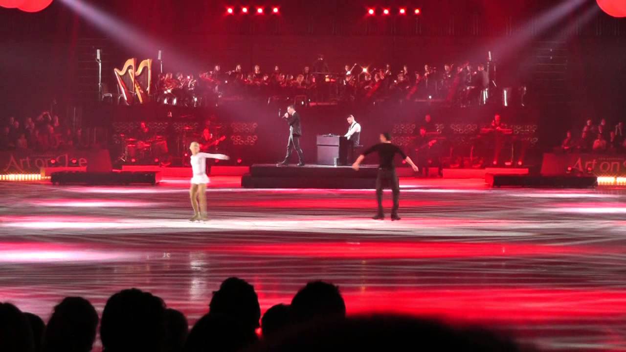 Art on Ice 2014 Aljona Savchenko & Robin Szolkowy with Hurts - Stay