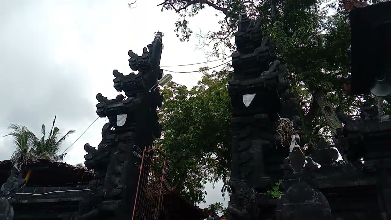 pura batu belah