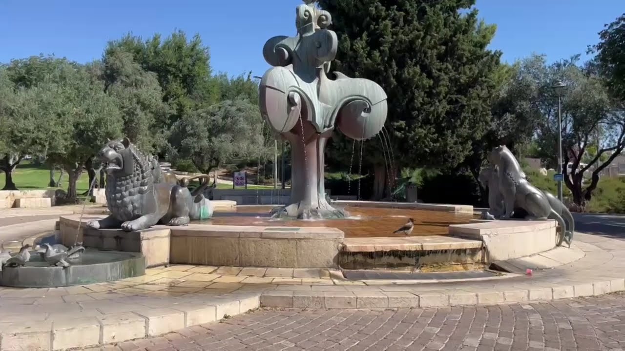Ben's Tours--Mishkenot Sha'ananim and Liberty Bell Park
