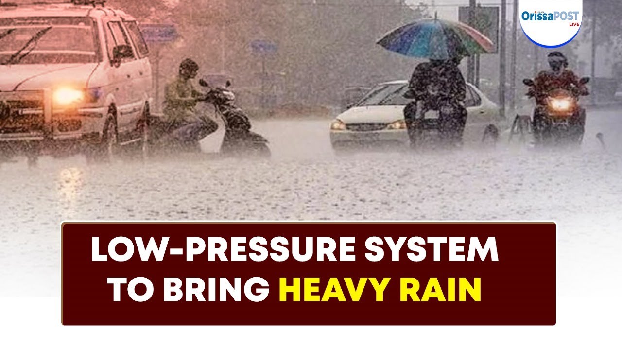 Cyclonic circulation forms over Bay of Bengal