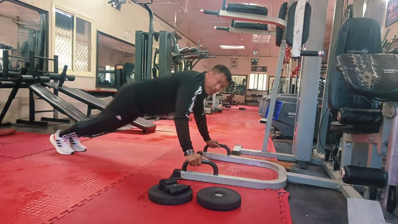 #viralvideo #fitnesscenter आज घरबाट आएर मेरो एक महिनाको अन्तरालपछि जिमहल