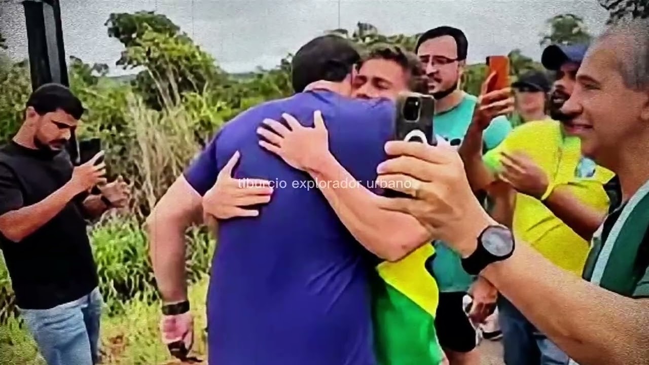 A Caminhada de Nicolas Ferreira: Quando a Rua Virou Recado Político
