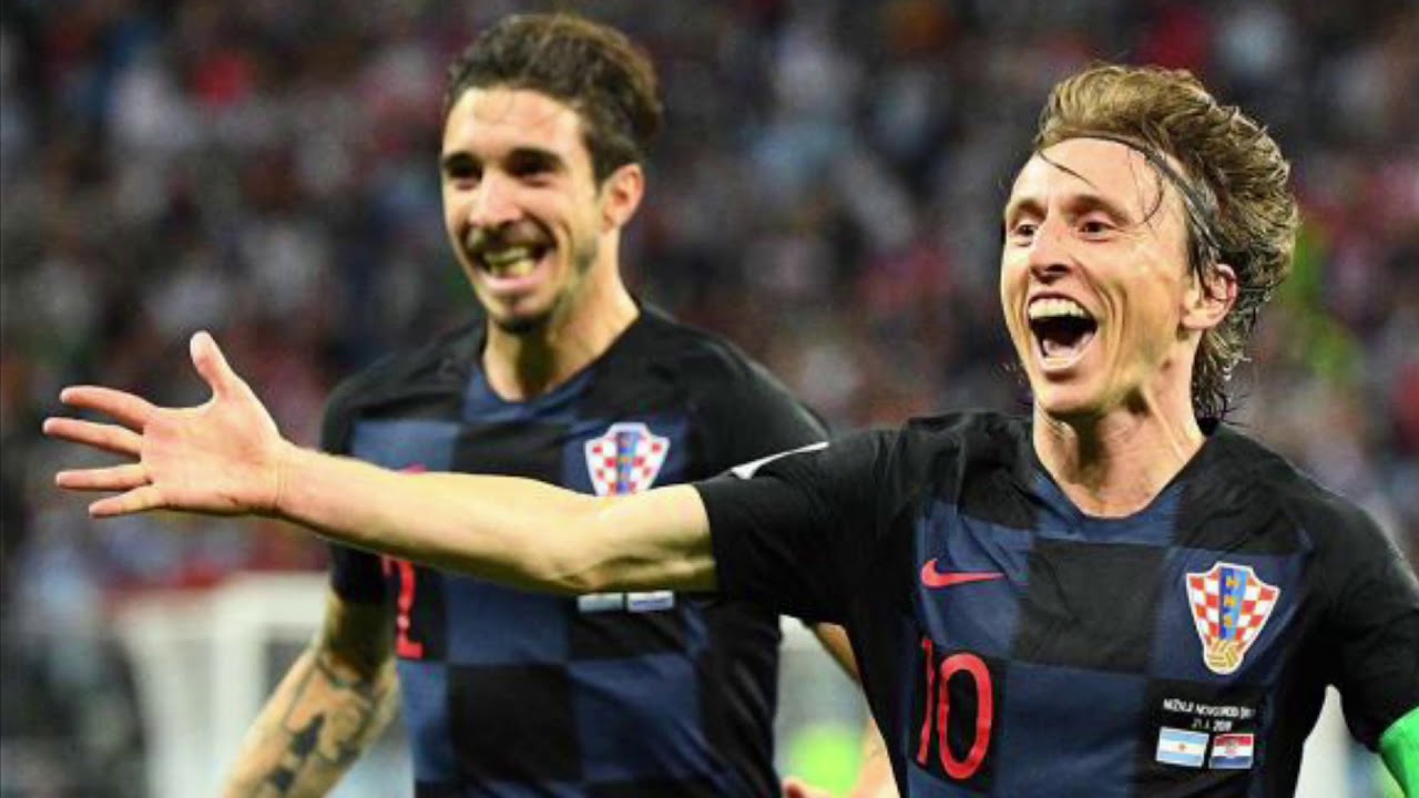 #VamosAlAire I Y se nos fue la mitad de  #Rusia2018