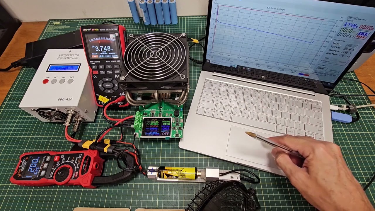 Teste bateria 21700 Liitokala LT42-A descarga 40A. Liitokala LT42-A battery 40 amps discharge test.