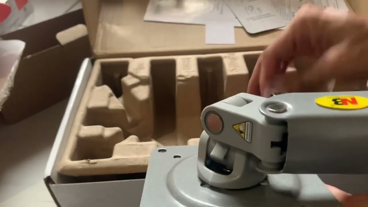 F120 nb wall mount for monitor unbox test