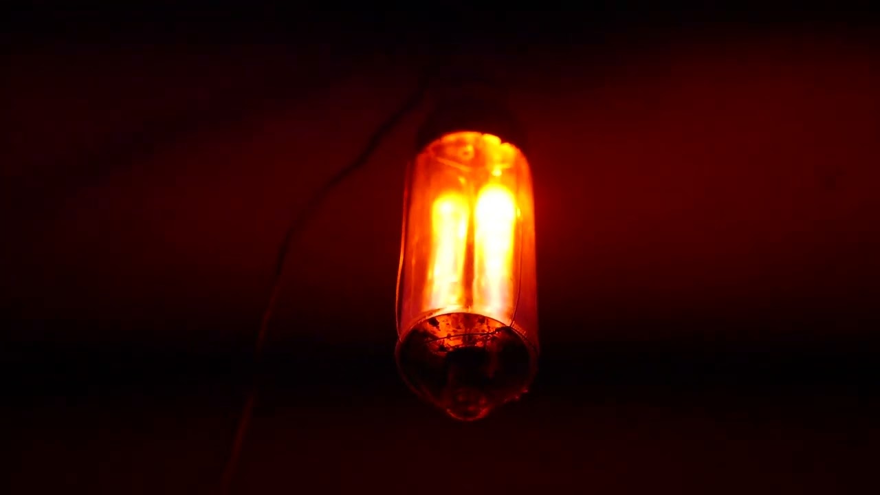 Running a SOX 18w low pressure sodium lamp on a standard fluorescent lamp ballast