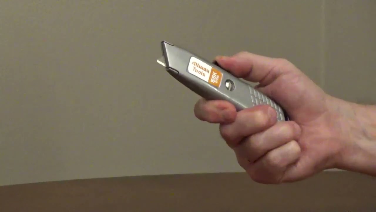 Self Retracting Safety Knife