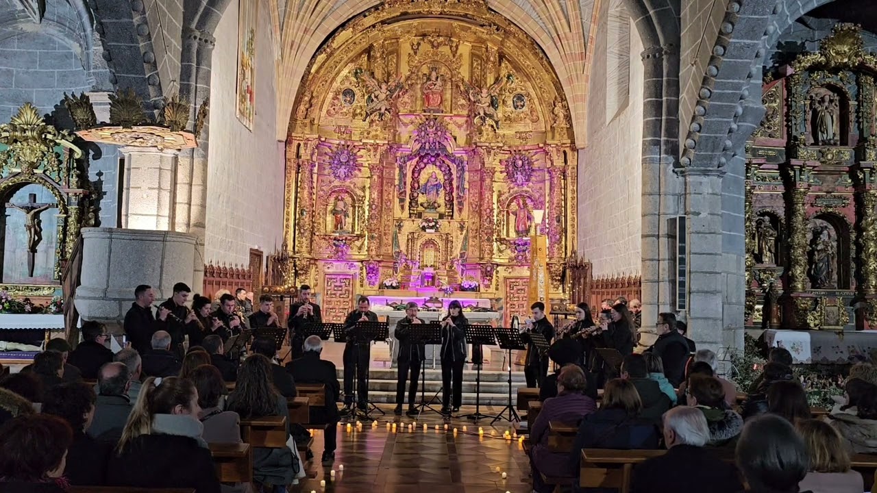 Hechizos.  (Jesús  Sánchez). Concierto de Navidad. Escuela de dulzaina y percusión de Macotera 