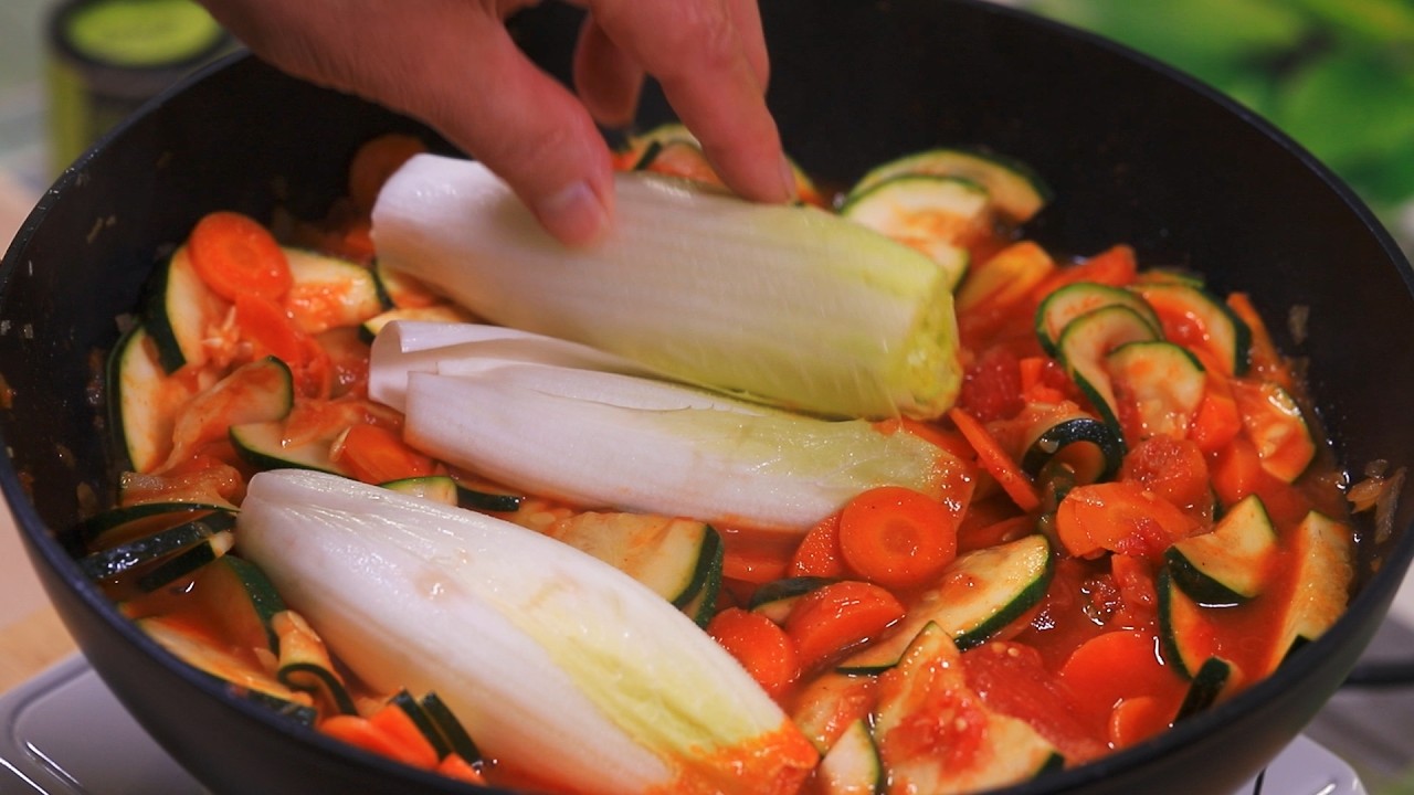Leichter Asia-Gemüse-Eintopf für Anfänger | Schneidtechniken + komplettes Rezept