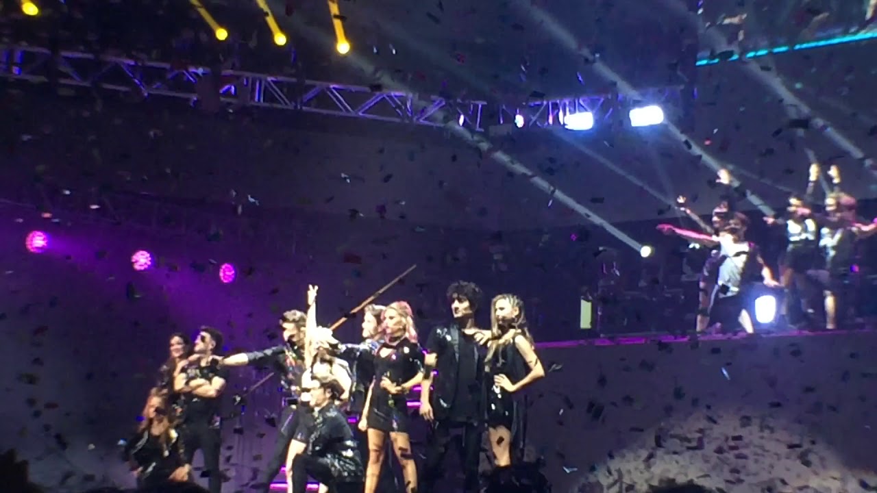 Saludo final - Soy Luna en vivo