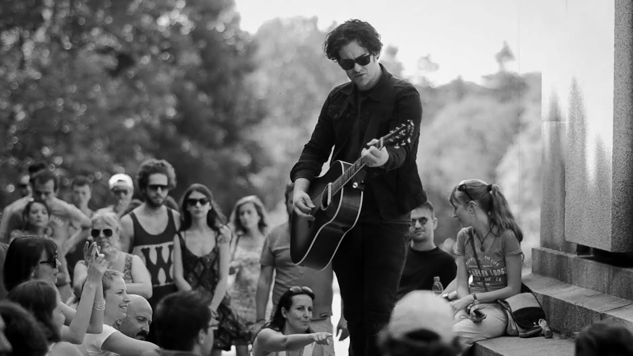 Robert Levon Been (B.R.M.C.) acoustic set in Sofia
