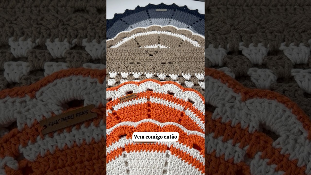Cores de tapetes de croch&ecirc; que mais vende #tapetedecroche #croche #crochet #artesanato