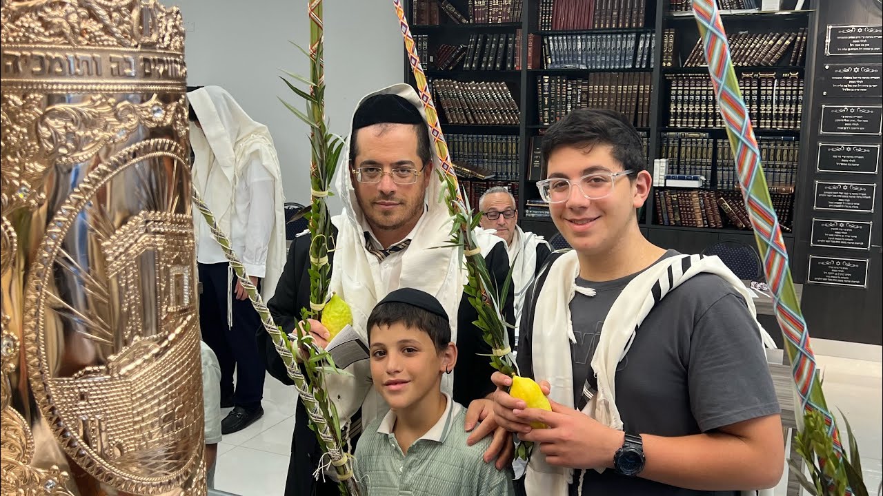 Hakafot -With Rabbi Hafuta -Tehilat Yitzchak center 2025
