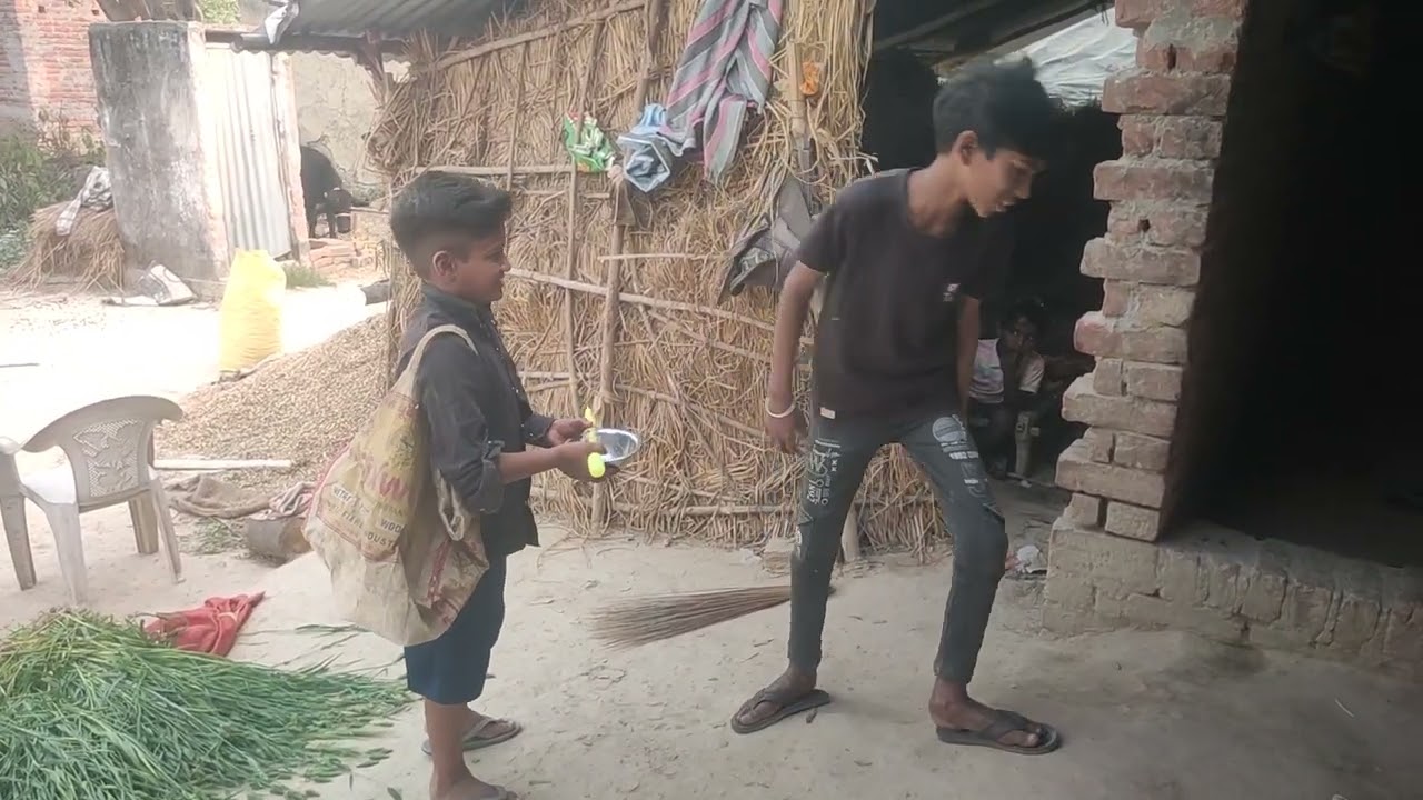 भिखारी निकाला चोर अवधी कामेडी वीडियो 