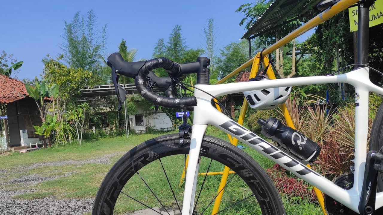 REVIEW Giant TCR Adv 2 Kom WS superteam
