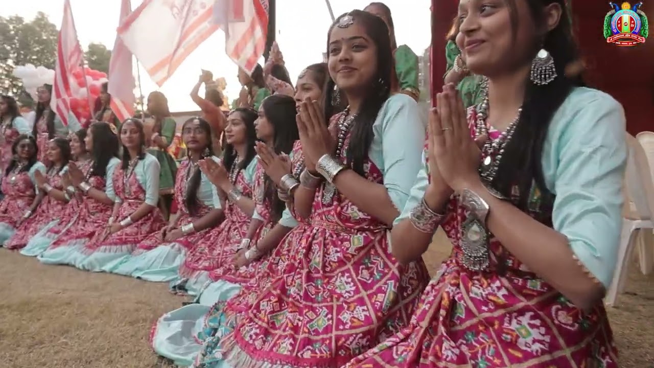રજત જયંતિ મહોત્સવની દિવ્ય પોથીયાત્રાના દર્શન / Prerak : sa.yo.lilaba / Amreli Mahila Mandir