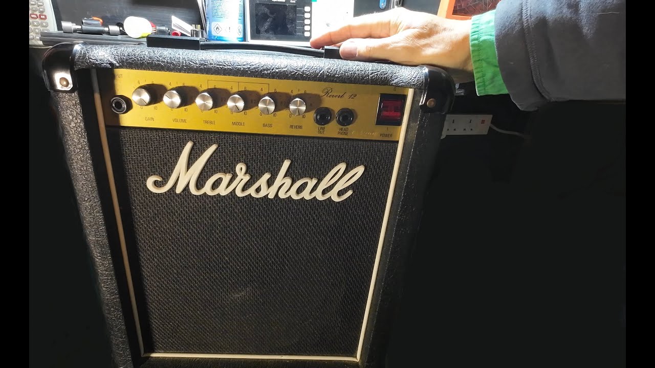 Гитарный усилитель Marshall Reverb мощностью 12 Вт. Давайте исправим это.