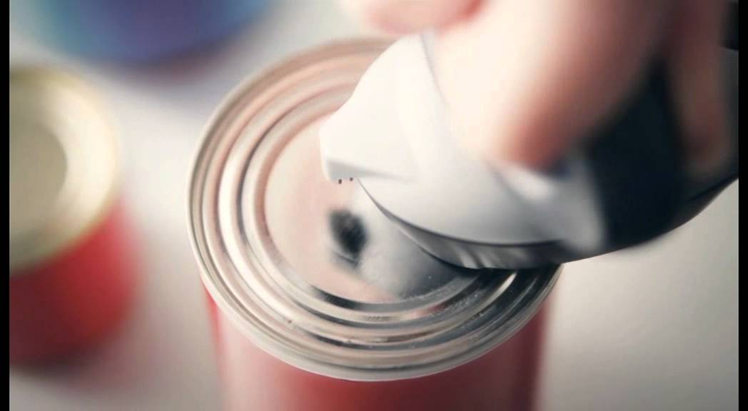 Tupperware Can Opener