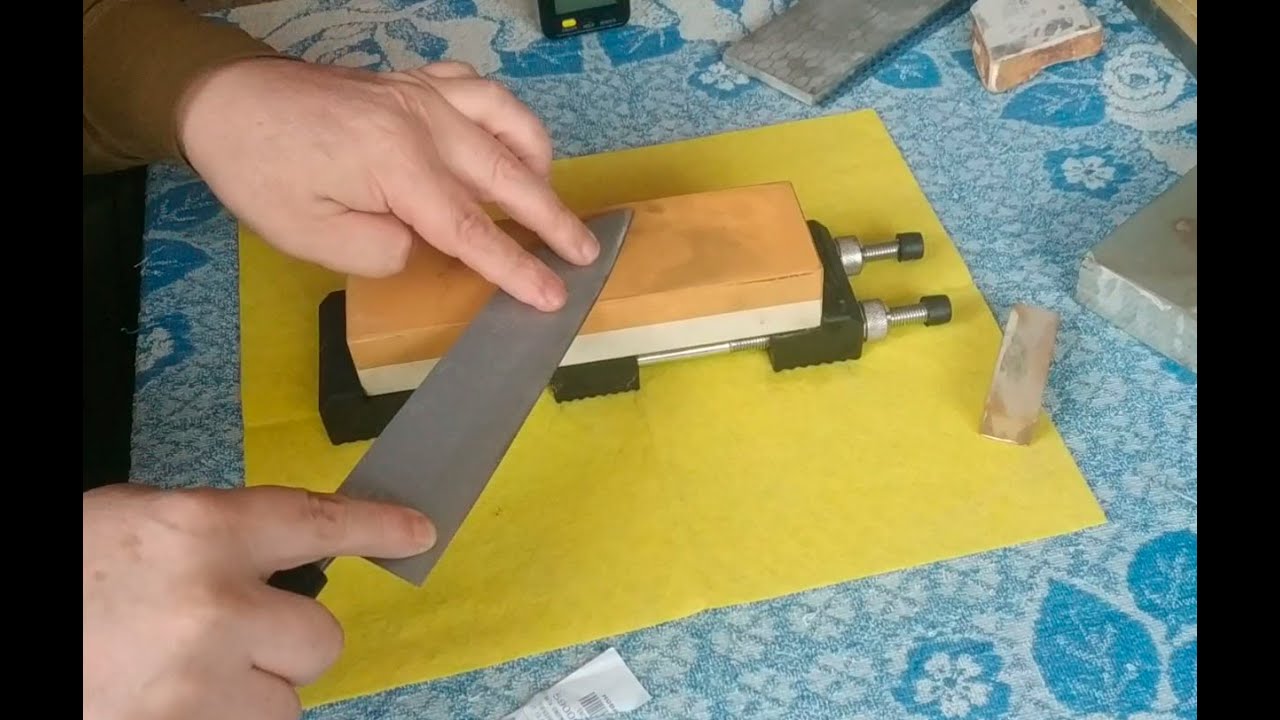 Заточка на японских водных камнях