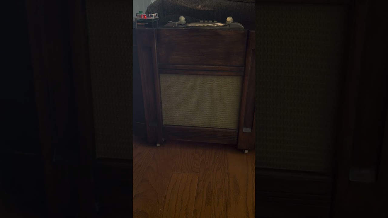 Vintage music from a zenith chairside radio