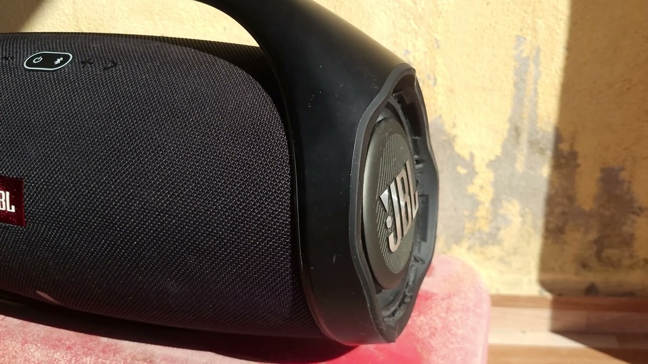 Extreme BASSTEST on a 2022 (4 years) JBL Booombox2 