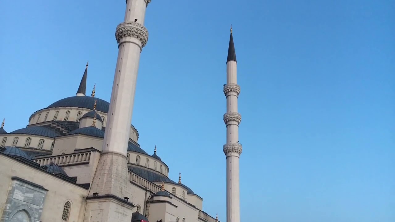 Akşam ezanı Kocatepe camii