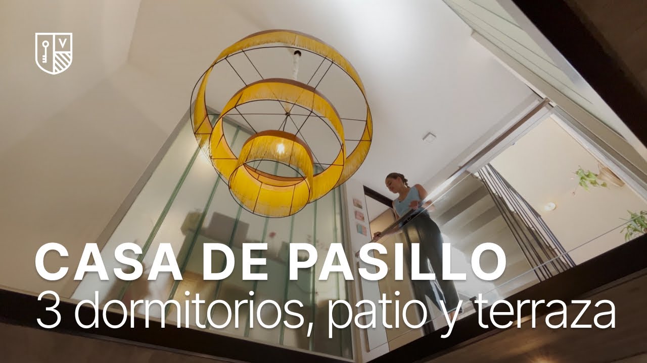CASA DE PASILLO con 3 dormitorios, patio y terraza A LA VENTA! - Italia 1265