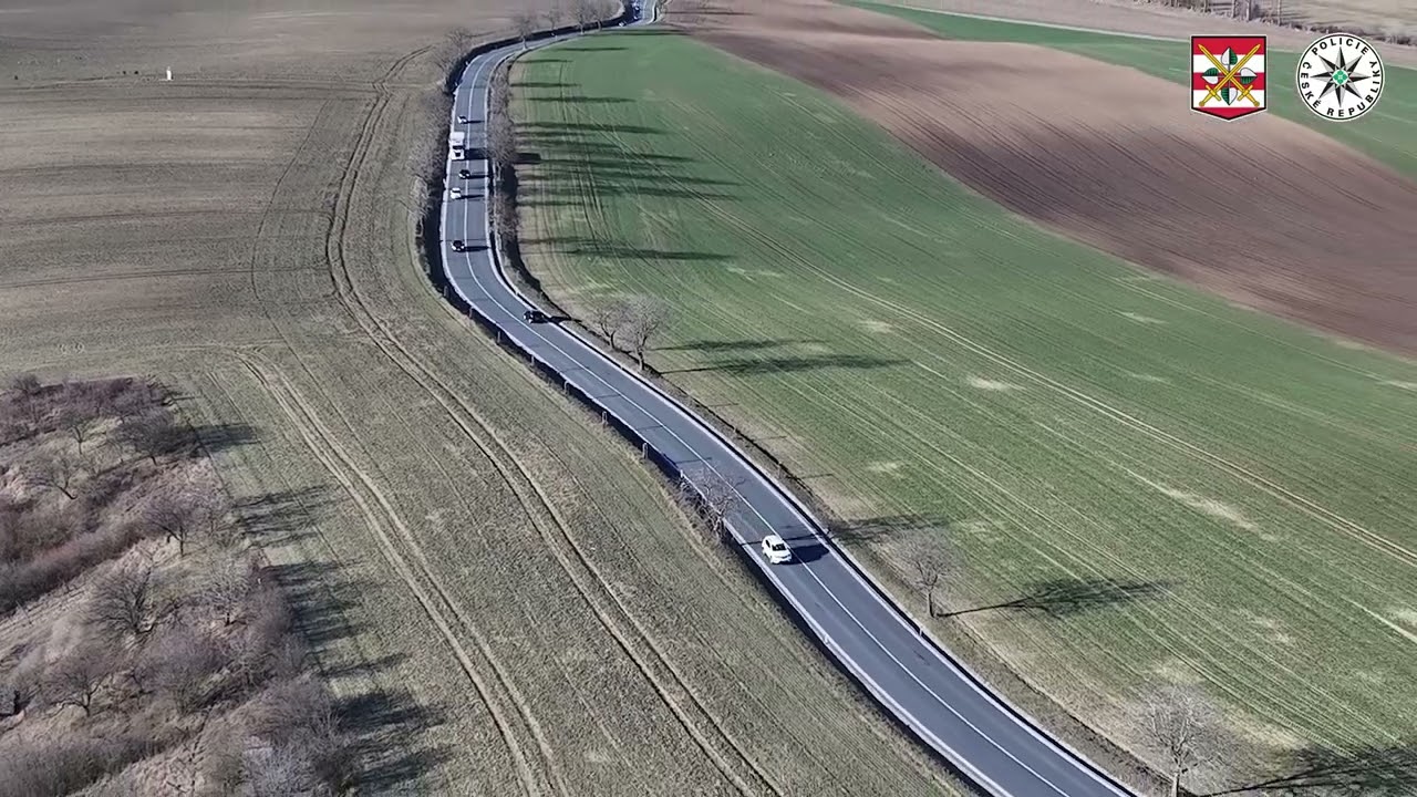Policie ČR: Pětici šoférů usvědčil dron