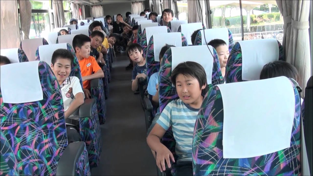 ともべ幼稚園「卒園生の集い　車中」