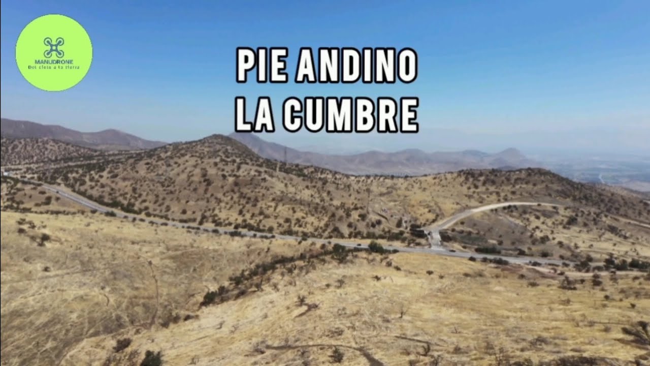 La cumbre de pie andino #dron #drone #dji #chile #colina #chicureo #manucomunikamk 