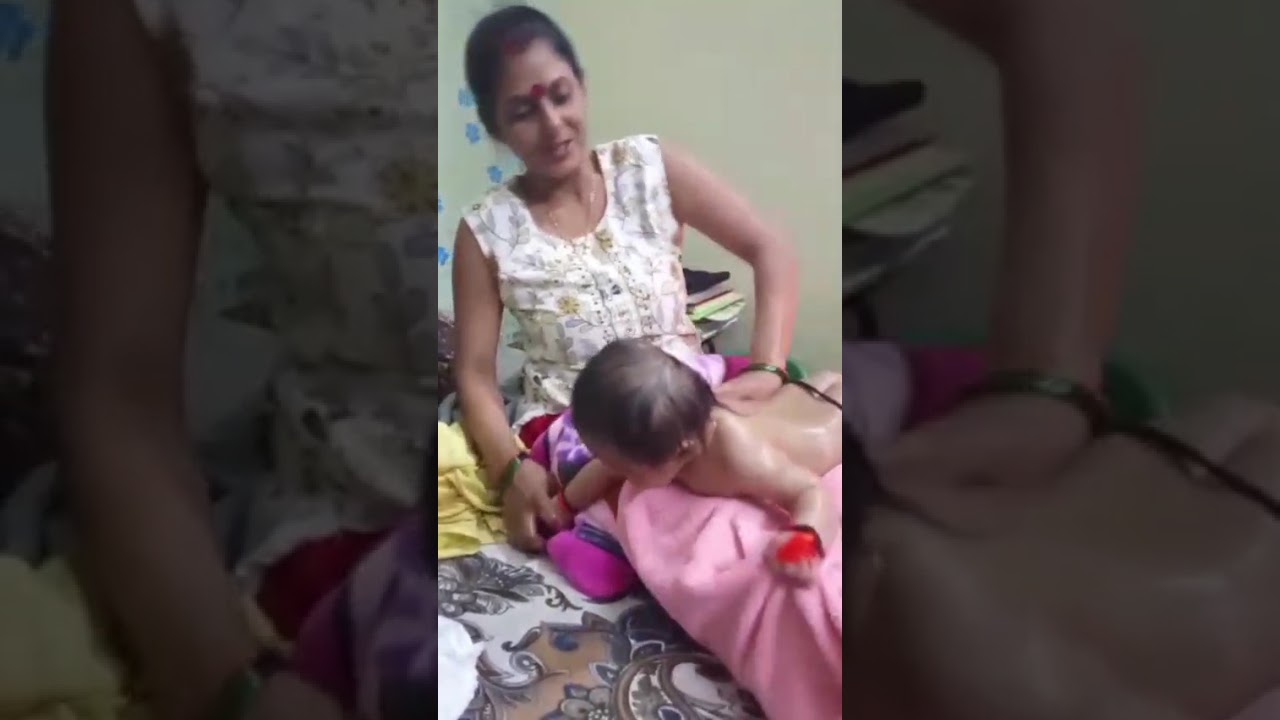 #नवजात शिशु को तेल मालिश कैसे करें#babymassage #babycare #babyvlog 