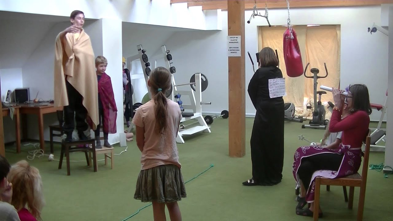 Tábor Andula 2015 - děti hrají Arabelu 3