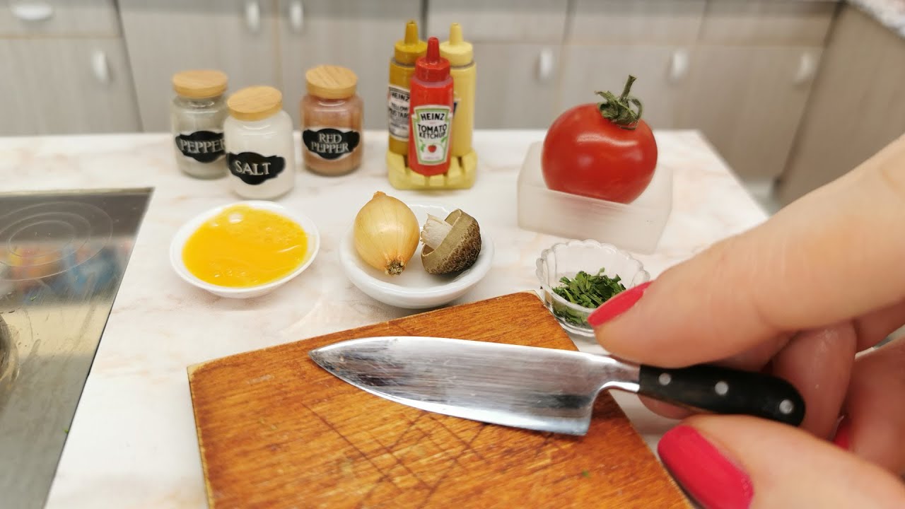 Mini mushroom - onion OMELETTE / mini food / miniature cooking in a fully functional kitchen / ASMR