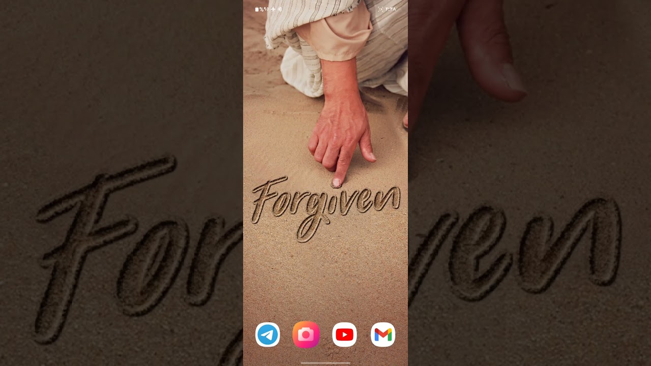 صد فتنة👩‍❤️‍💋‍👩 لم تدع بيتا👨‍👩‍👧‍👦 إلا لطمته لطمة