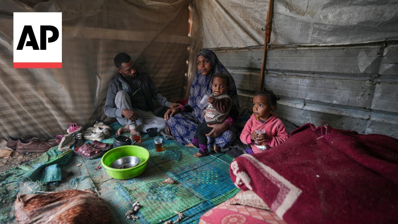 Palestinians hoping to return to homes in Gaza face agonizing wait
