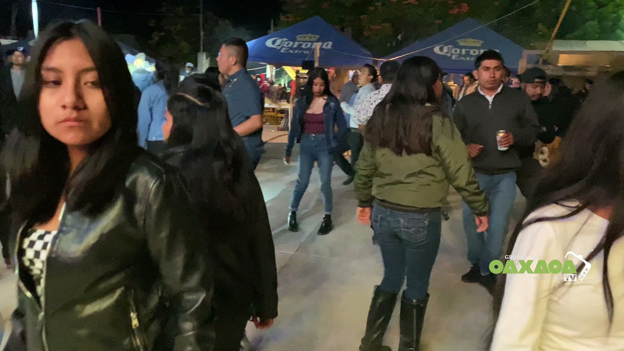 Popurri de Chilenas Mixtecas - Juniors de la sierra