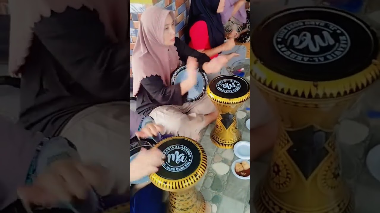 Ya rasulallah,,,versi ibuk2 marawis al-akhwat duri Riau,,