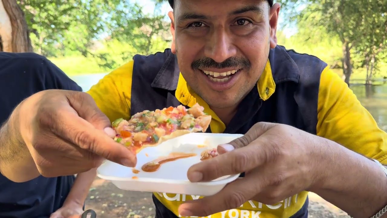 Ceviche de cochito y carne asada en el río 