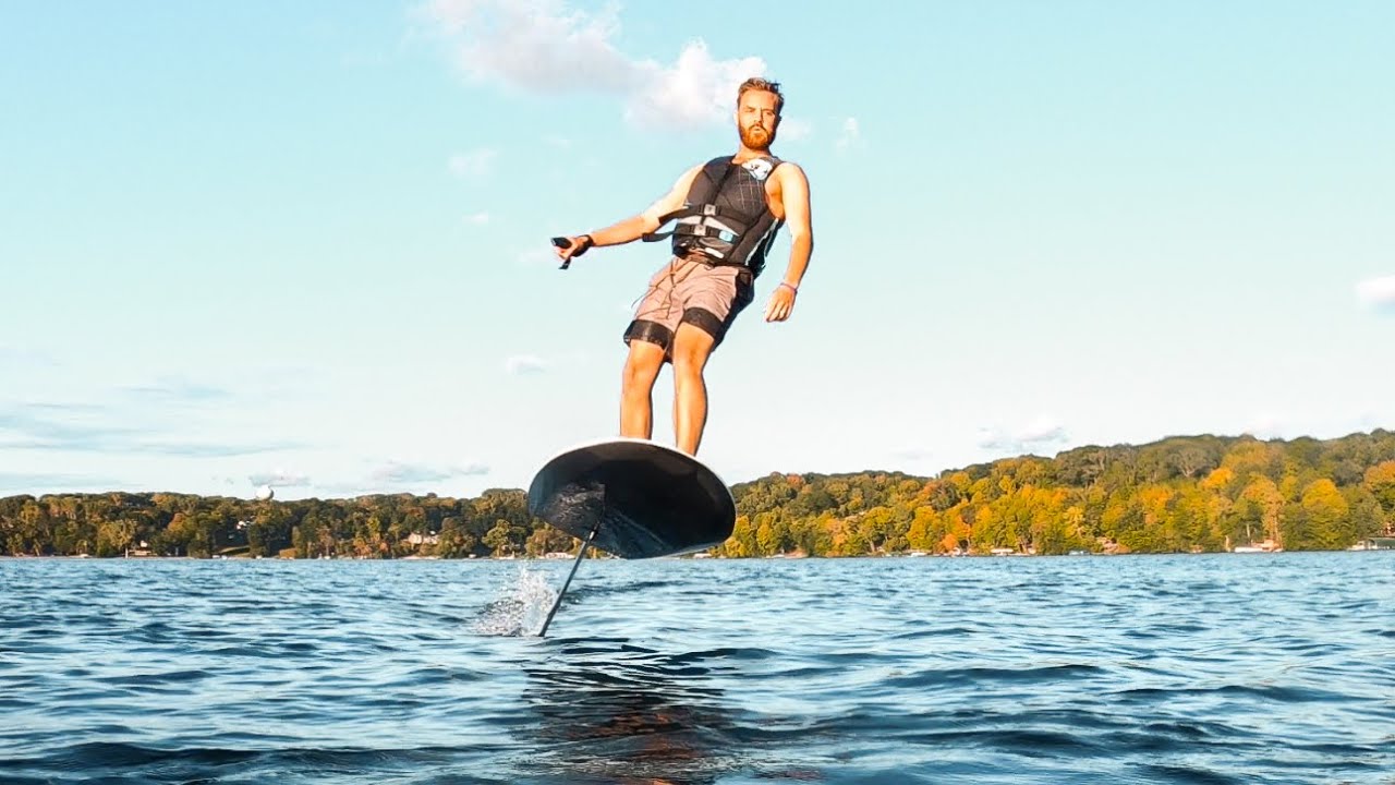 EFOIL RIDE WITH ENTIRE LAKE TO OURSELVES