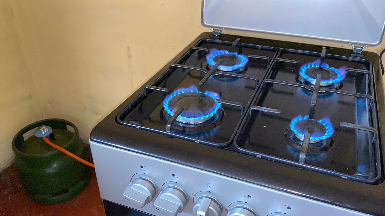 How to Connect a small (6kgs) cylinder to a 4 burner gas cooker//How to operate a gas Oven