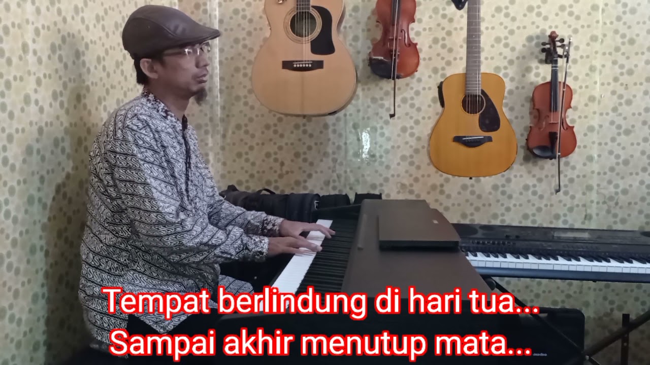Indonesia Pusaka (karaoke+lirik) Do= C mayor, live piano karaoke version