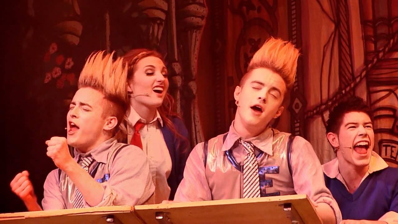 Jedward and the Beanstalk - School Times 08.01.12